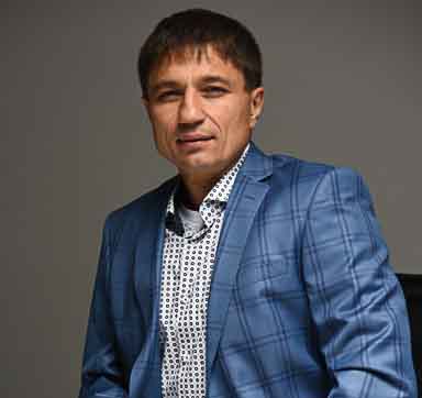 Сивиринов Юрий Юрьевич- хирург высшей квалификации, Кандидат медицинских наук, онколог, проктолог, маммолог, гастроэнтеролог, кинезиолог.